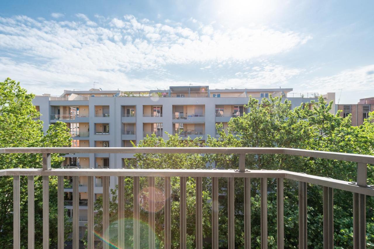 Numa Rome Verso Bagian luar foto